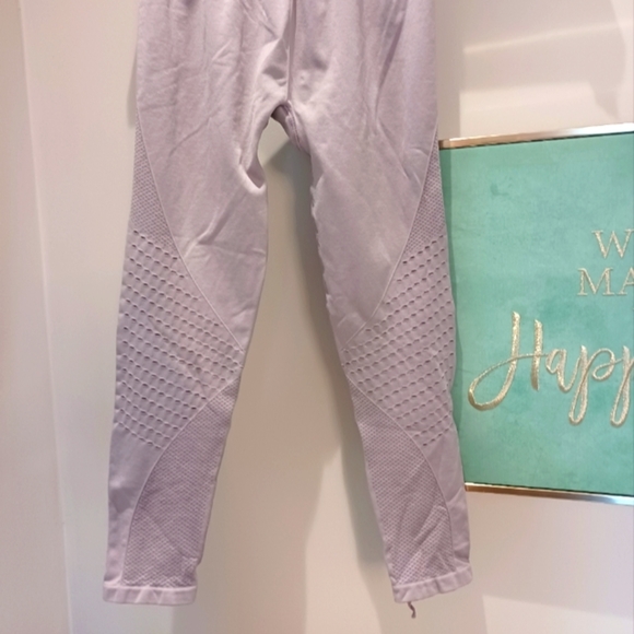 PRICEDROP FABLETICS leggings - Picture 6 of 8